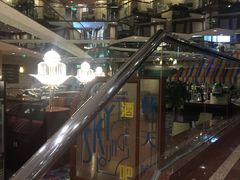 -燕山大酒店