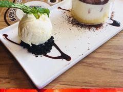 -必胜客(新中纬店)