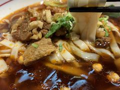 -呷佬·长沙手工米粉(金沙江路店)