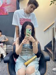 -藤野造型专业烫染接发