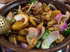 鸡煲-胡须佬鸡煲四季火锅(龙珠大道店)