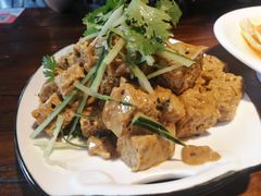 -东家小院金汤酸菜鱼(南阳路店)