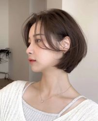 -妃格美发沙龙·烫发·染发