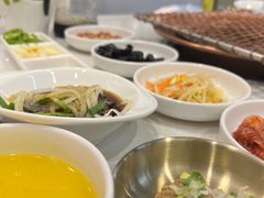 -艺林烤肉城(光明店)