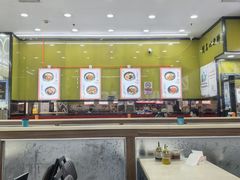 -龙记桂林米粉(财满街店)