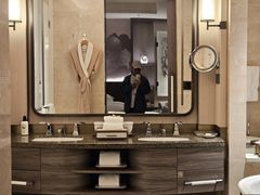 -深圳星河丽思卡尔顿酒店