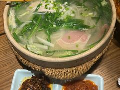 -金孔雀德宏傣味餐馆(魏公村店)