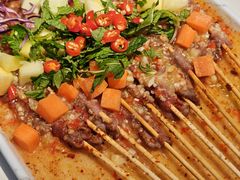 泰汁生牛-柳喜辣·烧烤酒局(跃进总店)