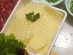 -巴渝瓦肆重庆鲜火锅(宝龙环湖店)