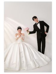 -雅云婚纱摄影工作室旗舰店