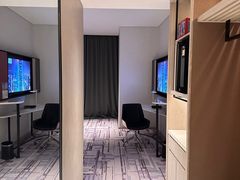 -大连星海皇冠假日酒店
