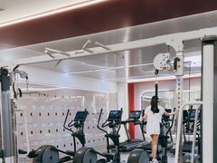 -英派斯健身旗舰店(海信国际中心馆)