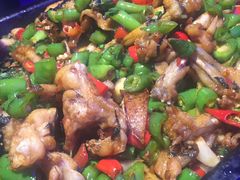 紫苏味平锅牛蛙-蛙来哒(大汉悦中心店)