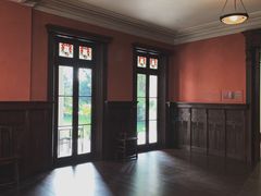 -Nathalie Djurberg与Hans Berg“牛皮纸包裹的月亮”-Prada荣宅当季展览