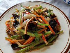 -万佛湖许老大铁锅鱼(黑金冠店)