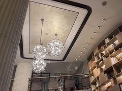 -浅深(世茂滨江精品店)