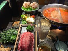 -湊湊火锅·茶憩(新中关购物中心店)