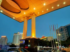 -华海酒店(茂名高铁站店)