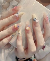 -悦指间美甲美睫美肤