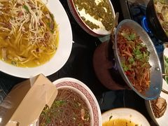 -帅巴人舅母子腊蹄民俗村