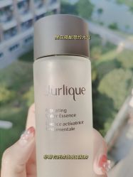 -茱莉蔻