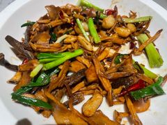 -关东小磨东北菜(漕河泾印象城店)