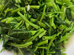 -芦茨金富饭庄·25年老字号·专做稻草鸡