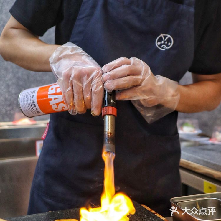 低至8元一碟的回转寿司｜更有隐藏菜单！