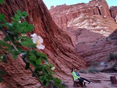 -天山神秘大峡谷