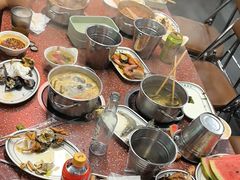 -四囍码头海鲜烧烤自助火锅(外滩南京东路悦荟广场店)