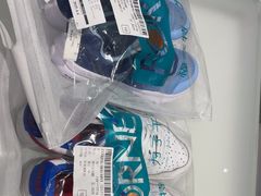 -福奈特洗衣洗鞋(宝华广场店)