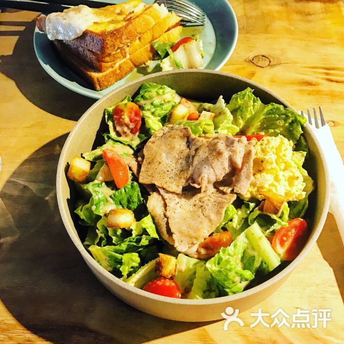 松坂猪肉沙拉图片
