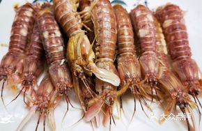 Red-Glazed Shrimp Crab