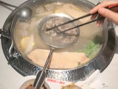 -浪里寻·臻牛养生牛肉火锅(方圆荟店)