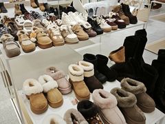 -hotwind热风(中贸广场店)