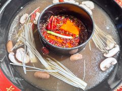 -三江两海老火锅(北京首店)
