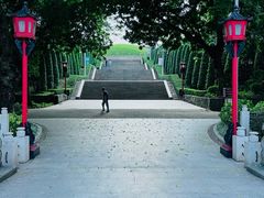 -烈士陵园(地铁站)