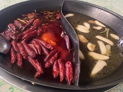 -鸿姐老火锅(疁城新天地店)
