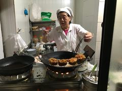 -阿婆油墩子(五里桥路188弄小区店)