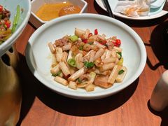 洞庭湖畔卜藕尖-望湘园·洞庭渔宴(浦江欢乐颂店)