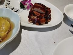 -老人和饭店(淮海中路店)