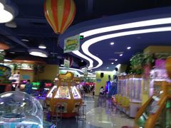 -爱玩嘉年华(龙湖曲江天街店)