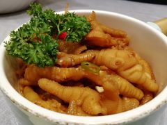 -满江红四季餐厅 · 国家五钻级酒家(新纪元大酒店店)