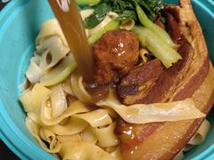 -大连新玛特购物休闲广场(青泥洼店)