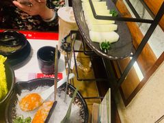 -左庭右院鲜牛肉火锅(金山万达店)