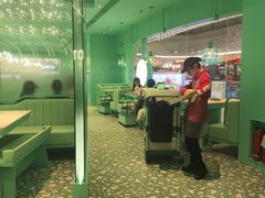 -季季红火锅(柳州城中万达二店)