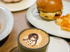 -潮一不贰·法式甜品·生日蛋糕·西式简餐(外滩店)