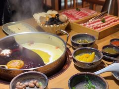 -礼舍·和牛火锅·烤肉·料理餐厅(华茂店)