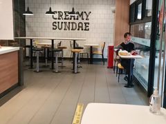 用餐区-麦当劳(电白服务区店)