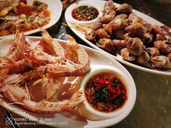 -覃记海鲜美食餐厅